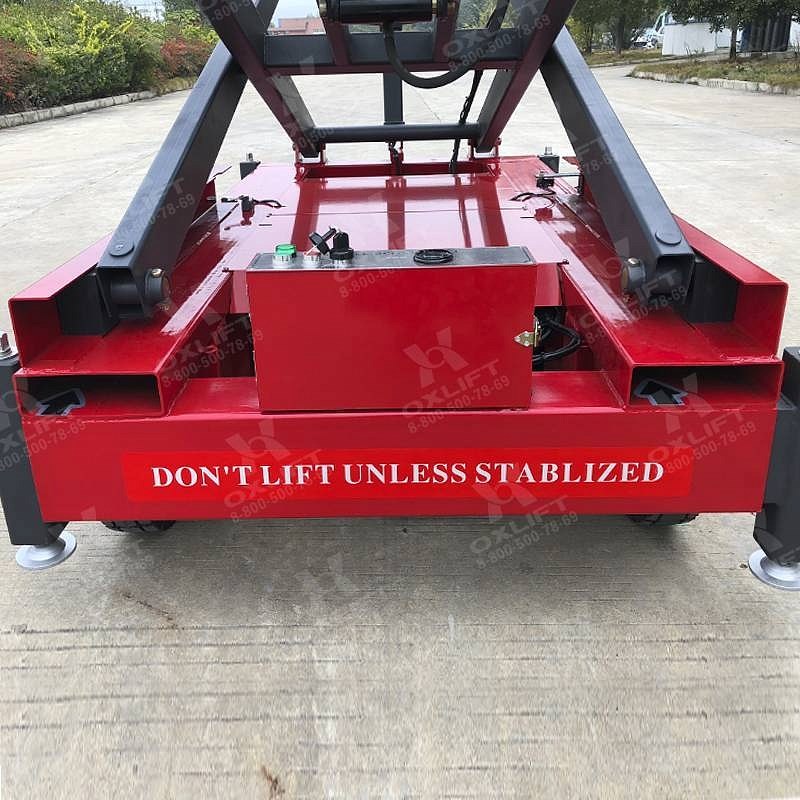 Фото 3 - Самоходный Ножничный Подъемник QZ-030-060 OXLIFT 300 кг 6 м.
