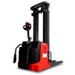Фото 27 - Самоходный Штабелер с Платформой для Оператора BX-3515 OXLIFT 3,5 м 1500 кг.
