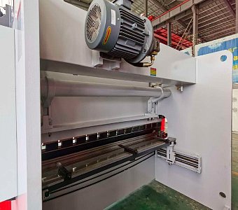 Фото 33 - MetalTec HBM 160/3200M (E22, инвертор заднего упора) листогибочный гидравлический пресс.