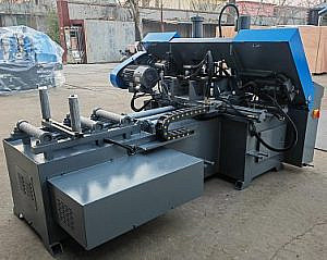 Фото 23 - MetalTec BS 300 ZA автоматический колонный ленточнопильный станок.