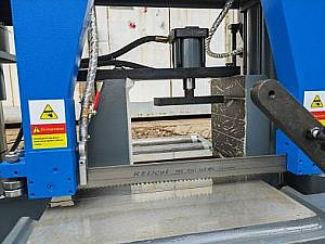 Фото 16 - MetalTec BS 400 CH ленточнопильный станок для резки металла под углом 90°.