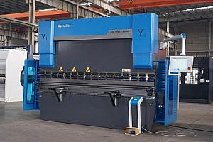 Фото 41 - MetalTec HBС 135/2500 4+1 ЧПУ МТ-15  Листогибочный пресс с ЧПУ.
