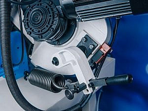 Фото 41 - MetalTec BS 250 FHЕ ручной ленточнопильный станок для резки металла.