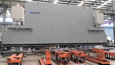 Фото 64 - MetalTec HBC 1600/6000 листогибочные гидравлические прессы с ЧПУ большого тоннажа.