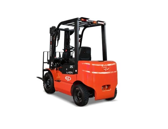 Фото 82 - Погрузчик вилочный электрический EP Equipment EFL252 ECONOMY SERIES (LI-ION, 3F480, SS, ST, F-1200, 205 Ah, четырехопорный).