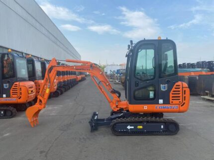 Фото 31 - Мини-экскаватор Lonking CDM6020.